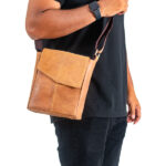 Sling Bag Kulit